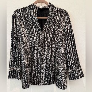 Chicos zip jacket blazer animal print size 1 Medium/Large preloved black white